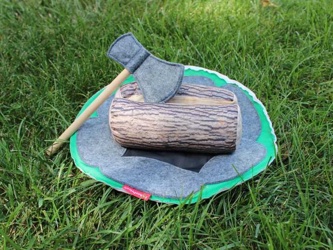 Fisher-Price S’more Fun Campfire wood and ax