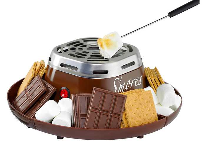 Nostalgia s’mores maker