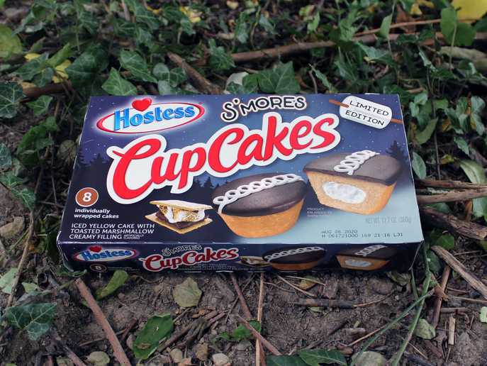 Hostess S’mores CupCakes box